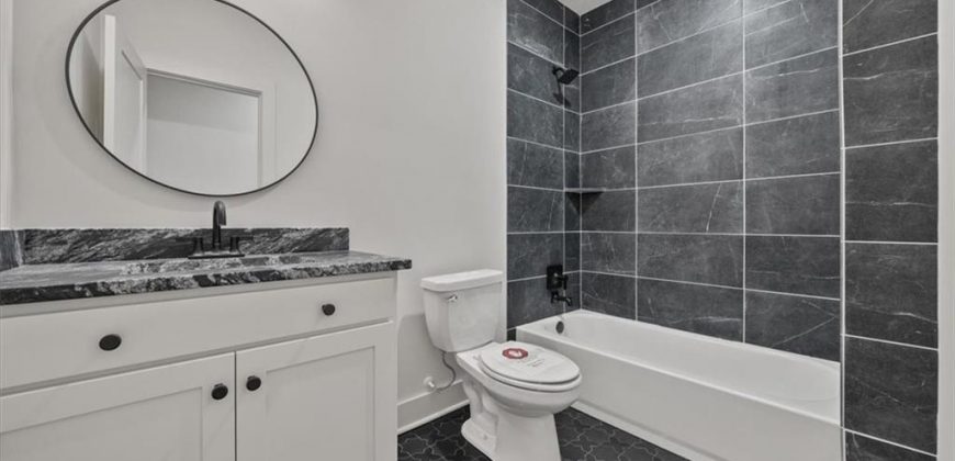 Homes for Sale in Kansas City, MO 64157 | 8736 N LEWIS Avenue