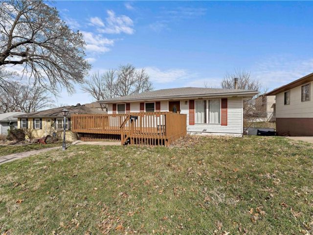 Homes for Sale in Kansas City, MO 64117 | 7208 NE 46th Street