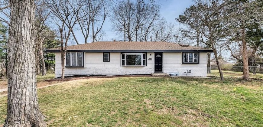 Homes for Sale in Gladstone, MO 64118 | 1508 NE 56th Terrace