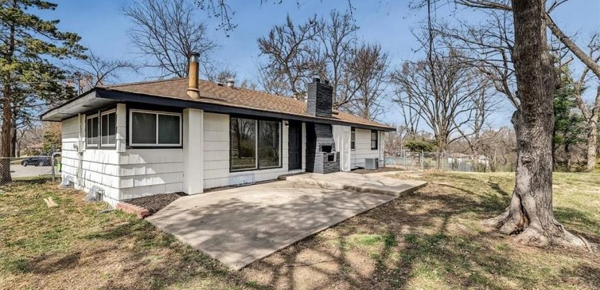 Homes for Sale in Gladstone, MO 64118 | 1508 NE 56th Terrace