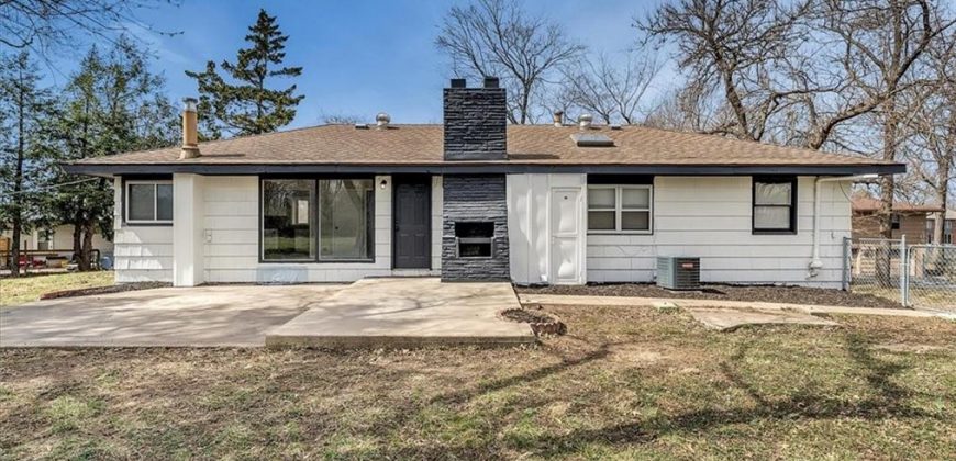 Homes for Sale in Gladstone, MO 64118 | 1508 NE 56th Terrace
