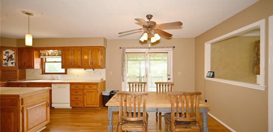 Homes for Sale in Kansas City, MO 64118 | 2406 NE 78th Terrace
