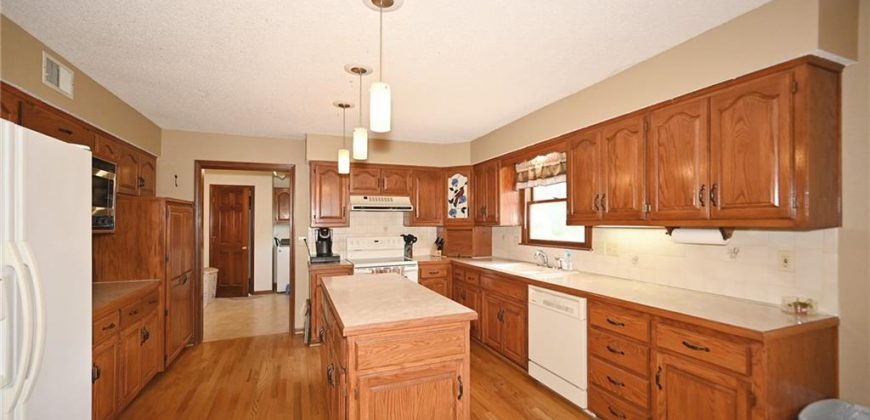 Homes for Sale in Kansas City, MO 64118 | 2406 NE 78th Terrace