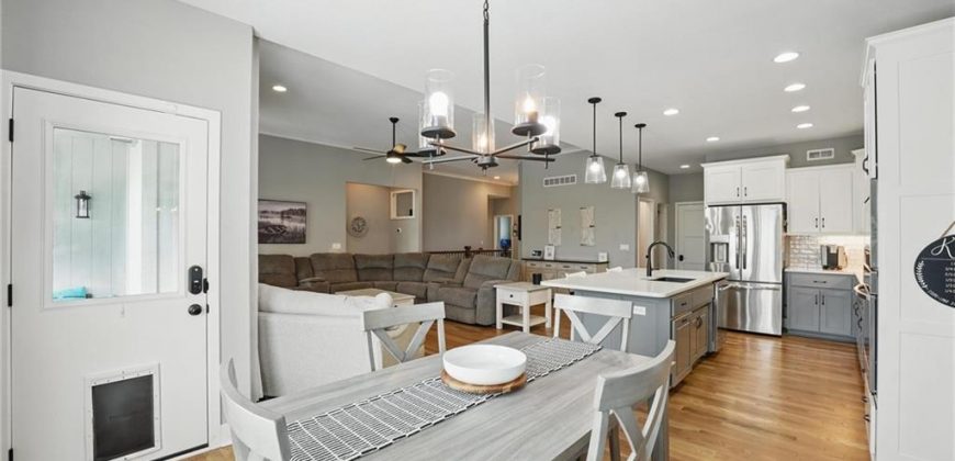 Homes for Sale in Kansas City, MO 64153 | 8213 NW 89th Street