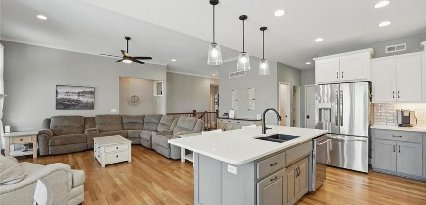 Homes for Sale in Kansas City, MO 64153 | 8213 NW 89th Street