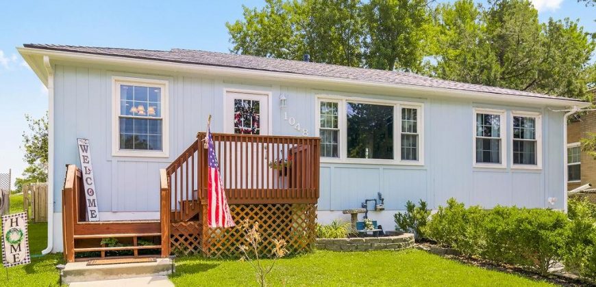 Homes for Sale in Lake Waukomis, MO 64151 | 1048 NW South Shore Drive