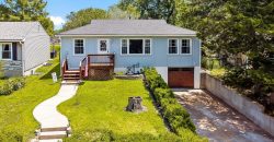 Homes for Sale in Lake Waukomis, MO 64151 | 1048 NW South Shore Drive