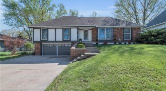 Homes for Sale in Kansas City, MO 64155 | 1125 NE 97th Place