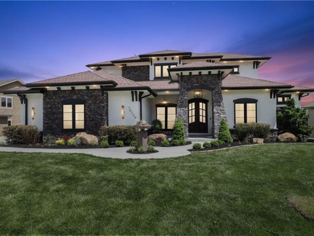 Homes for Sale in Kansas City, MO 64155 | 10239 N Kansas Avenue