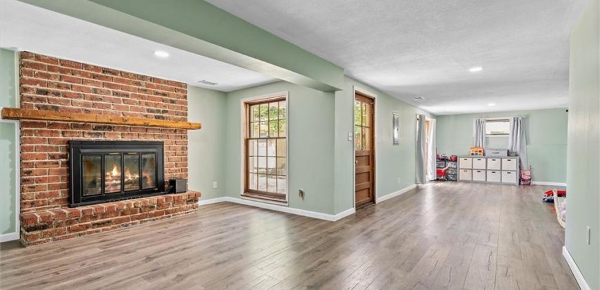Homes for Sale in Excelsior Springs, MO 64024 | 1215  Ann Avenue