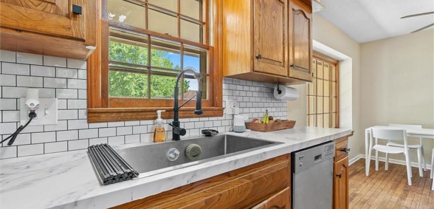 Homes for Sale in Excelsior Springs, MO 64024 | 1215  Ann Avenue