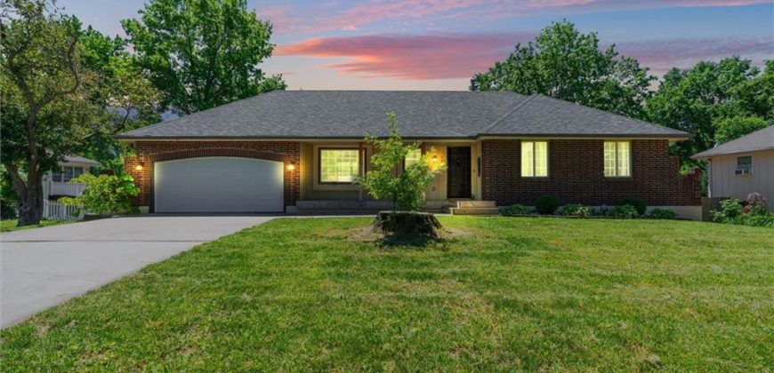 Homes for Sale in Excelsior Springs, MO 64024 | 1215  Ann Avenue