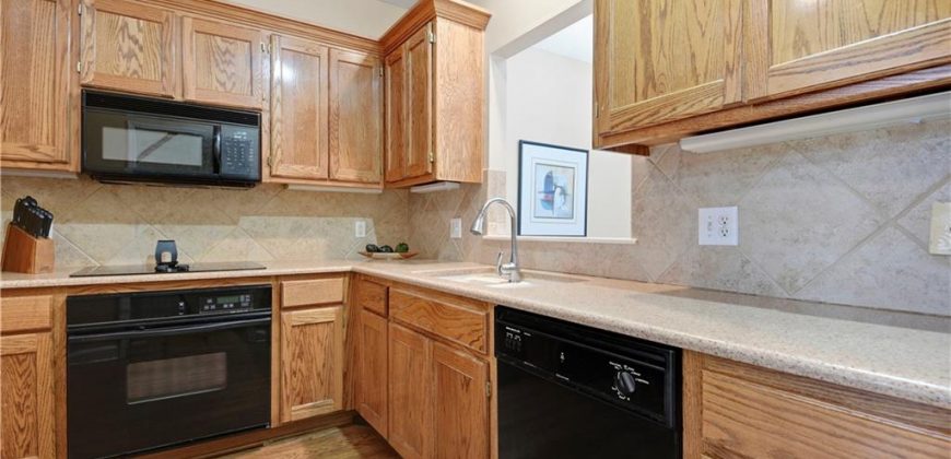 Homes for Sale in Gladstone, MO 64116 | 190  Pointe Drive