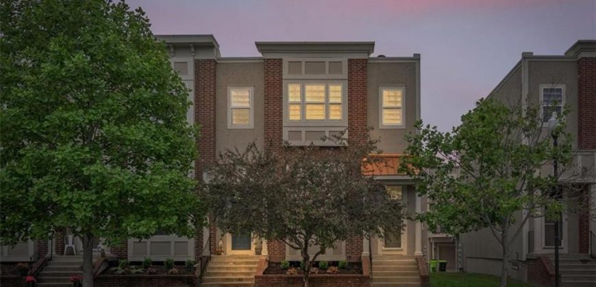 Homes for Sale in North Kansas City, MO 64116 | 2906  Howell Street