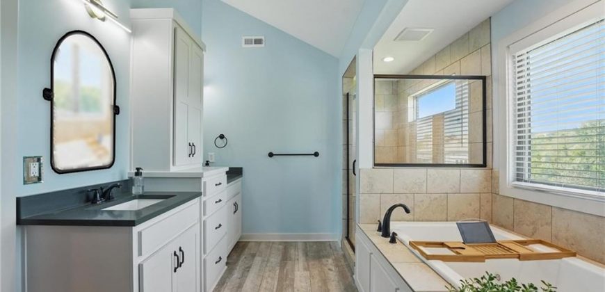 Homes for Sale in Kansas City, MO 64151 | 3716 NW 76th Street