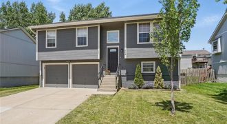 Homes for Sale in Kansas City, MO 64155 | 208 NW 111th Terrace