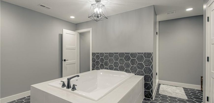 Homes for Sale in Kearney, MO 64060 | 2241  Foxtail Drive