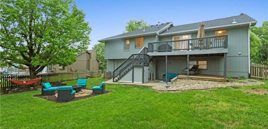 Homes for Sale in Liberty, MO 64068 | 553  White Oak Lane