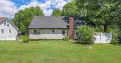 Homes for Sale in Gladstone, MO 64119 | 6704 N Agnes Avenue