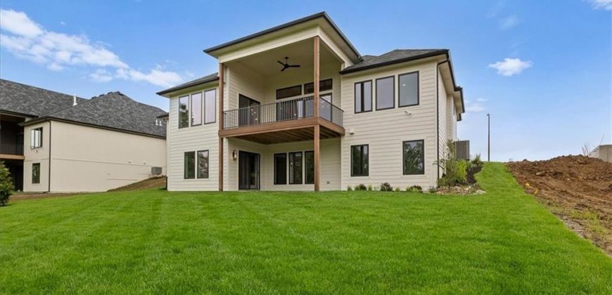 Homes for Sale in Kansas City, MO 64157 | 8732 N Lewis Avenue