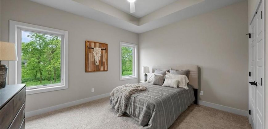 Homes for Sale in Kansas City, MO 64157 | 8720 N Lewis Avenue