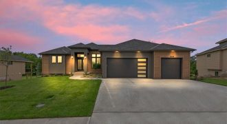 Homes for Sale in Kansas City, MO 64157 | 8720 N Lewis Avenue