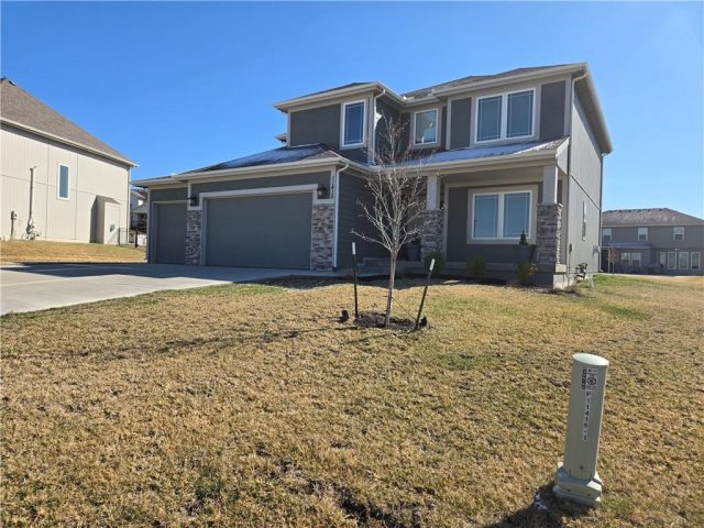Homes for Sale in Kearney, MO 64060 | 11415  Orchard Drive