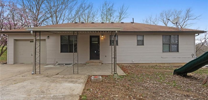 Homes for Sale in Kansas City, MO 64152 | 16820  Mo-45 Highway