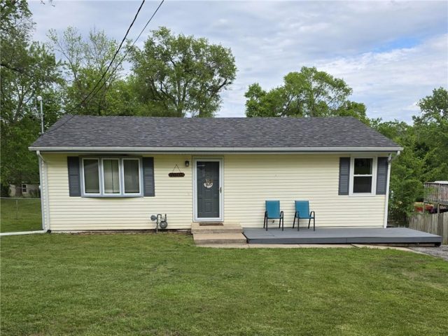 Homes for Sale in Parkville, MO 64152 | 7007 NW Lamar Drive