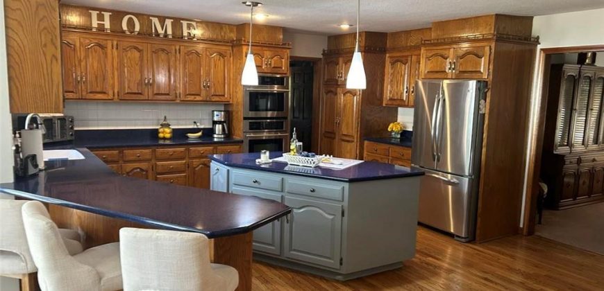 Homes for Sale in Excelsior Springs, MO 64024 | 2006 E Norma Court