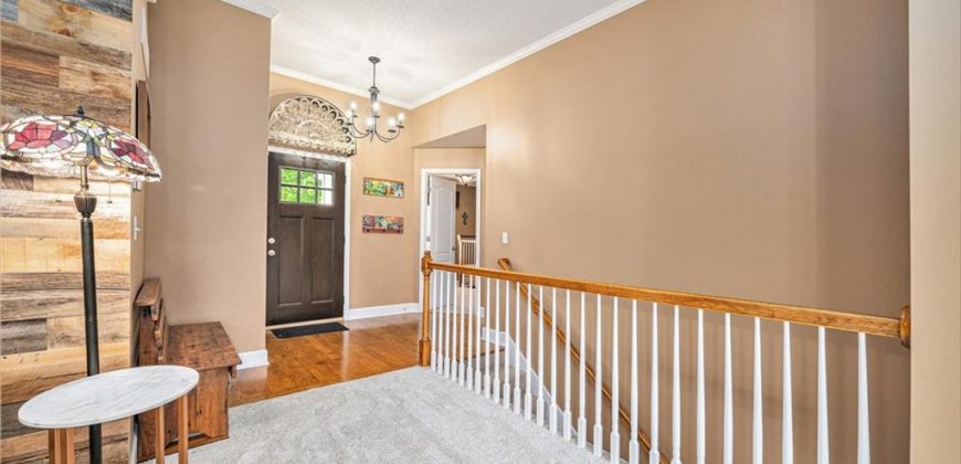 Homes for Sale in Parkville, MO 64152 | 5715 NW Michaels Cove