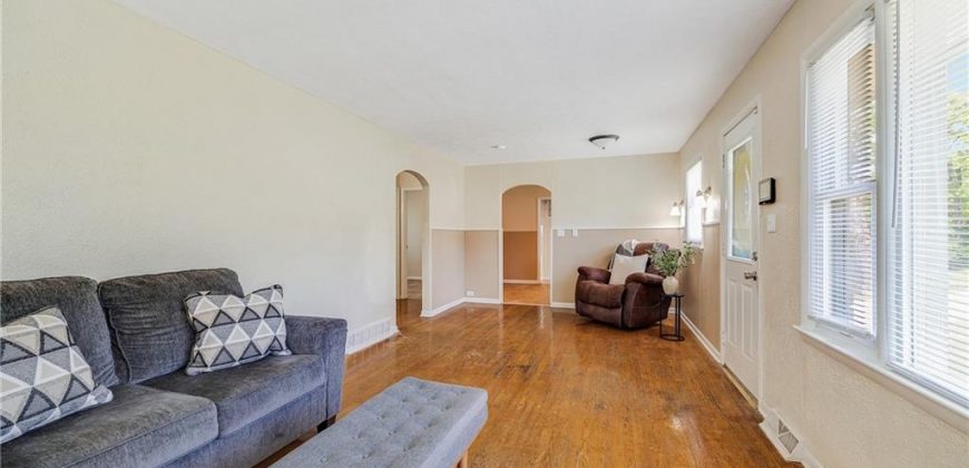 Homes for Sale in Kansas City, MO 64119 | 6132  N Eugene Field Road