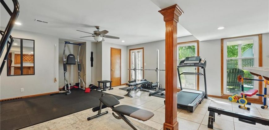 Homes for Sale in Kearney, MO 64060 | 1919  Meadowlane Avenue
