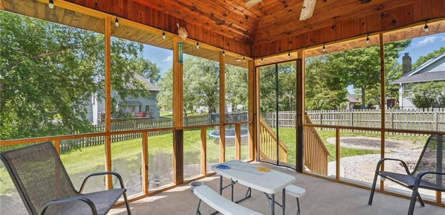 Homes for Sale in Kearney, MO 64060 | 1919  Meadowlane Avenue