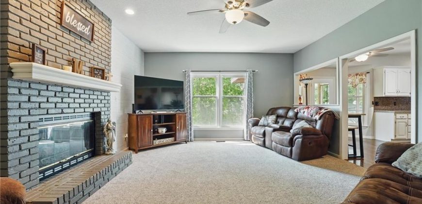 Homes for Sale in Kearney, MO 64060 | 1919  Meadowlane Avenue