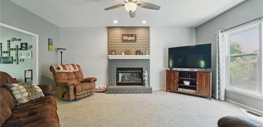 Homes for Sale in Kearney, MO 64060 | 1919  Meadowlane Avenue