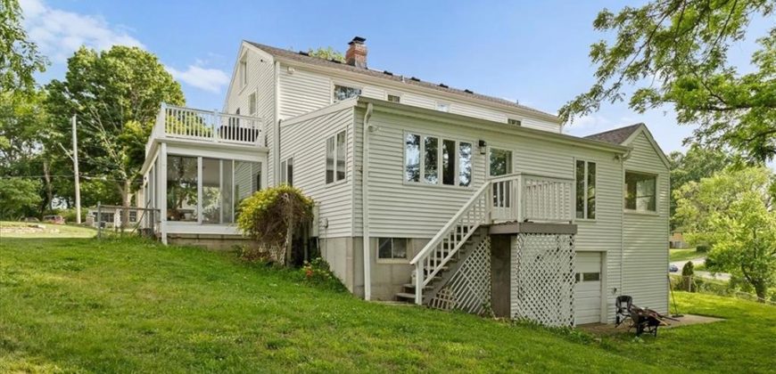 Homes for Sale in Kansas City, MO 64116 | 2204 NE 39th Street