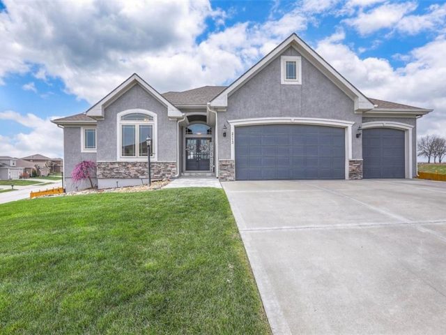 Homes for Sale in Kearney, MO 64060 | 2113  Victory Lane