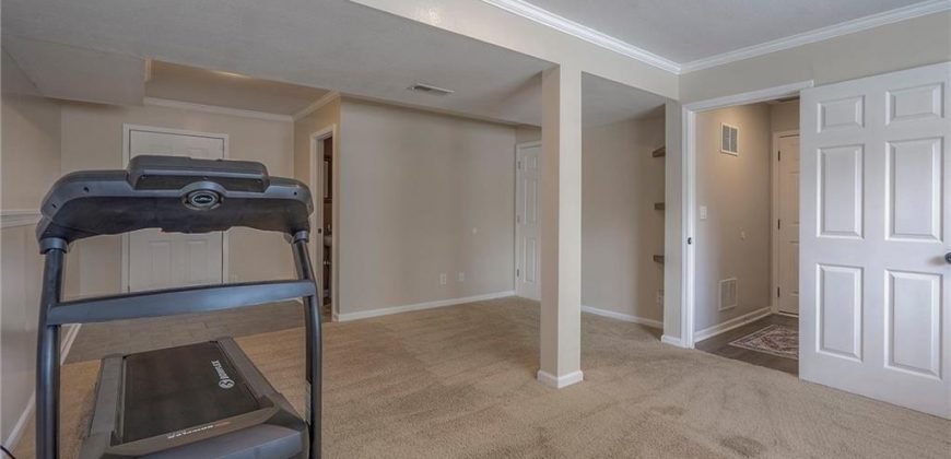 Homes for Sale in Kansas City, MO 64157 | 11517 N Laurel Court