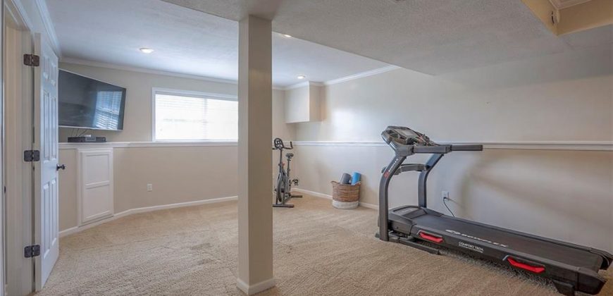 Homes for Sale in Kansas City, MO 64157 | 11517 N Laurel Court