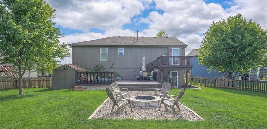 Homes for Sale in Kansas City, MO 64157 | 11517 N Laurel Court