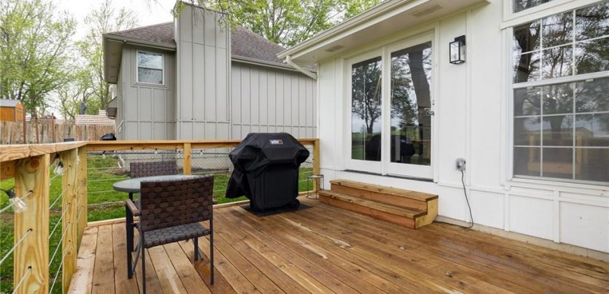 Homes for Sale in Kansas City, MO 64155 | 141 NW 100th Terrace
