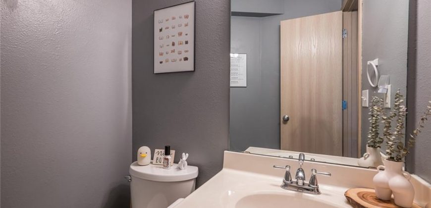 Homes for Sale in Kansas City, MO 64119 | 8008 NE Elmwood Avenue