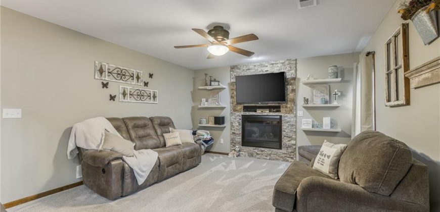 Homes for Sale in Kearney, MO 64060 | 305 E 21st Street
