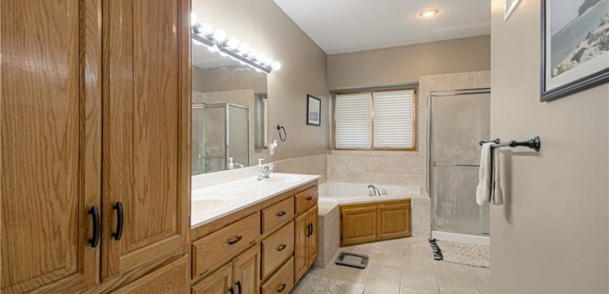 Homes for Sale in Liberty, MO 64068 | 1809  Parkside Drive