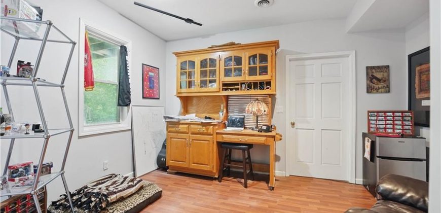 Homes for Sale in Liberty, MO 64068 | 1040  Silverleaf Lane