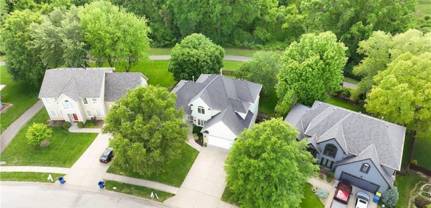 Homes for Sale in Liberty, MO 64068 | 1040  Silverleaf Lane