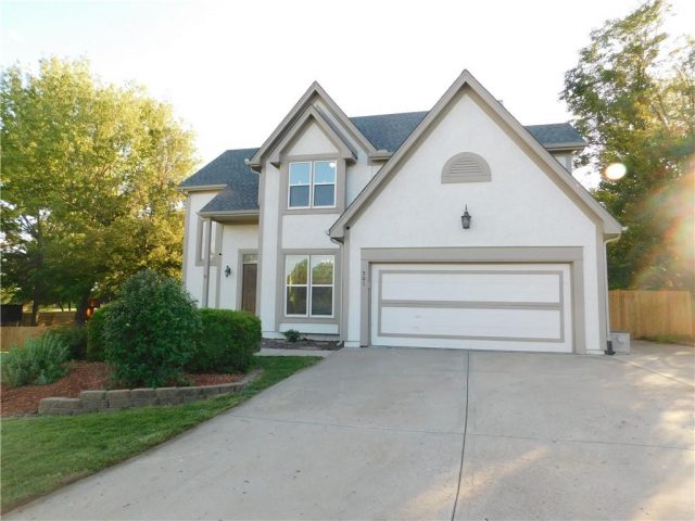 Homes for Sale in Kansas City, MO 64155 | 501 NE 95TH Court