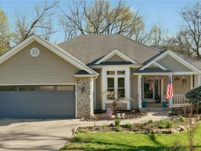 Homes for Sale in Weatherby Lake, MO 64152 | 9305 NW 80th Street