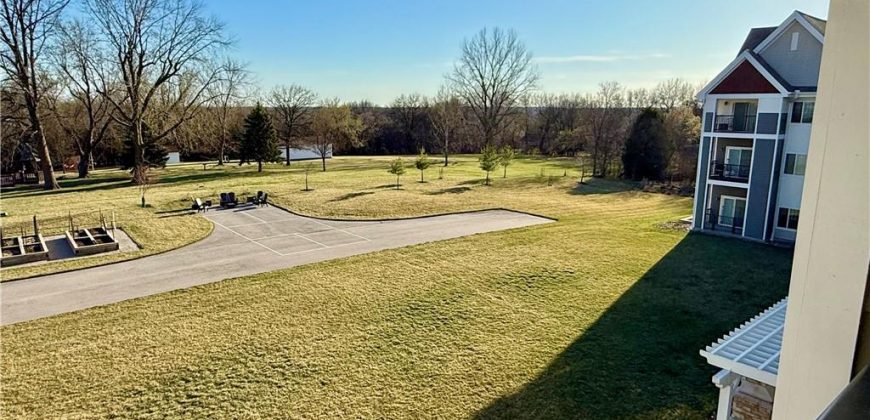 Homes for Sale in Kansas City, MO 64154 | 2651 NW Barry Road, Unit#218